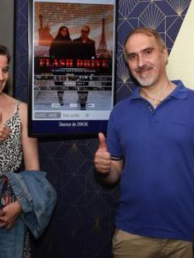 affiche du film L’équipe du film « Flash Drive » au cinéma Opéraims