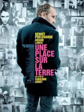 affiche du film Une place sur la terre