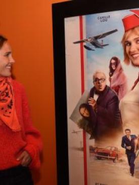 affiche du film AVANT-PREMIÈRE DE NATACHA (PRESQUE) HÔTESSE DE L’AIR Pathé Thillois